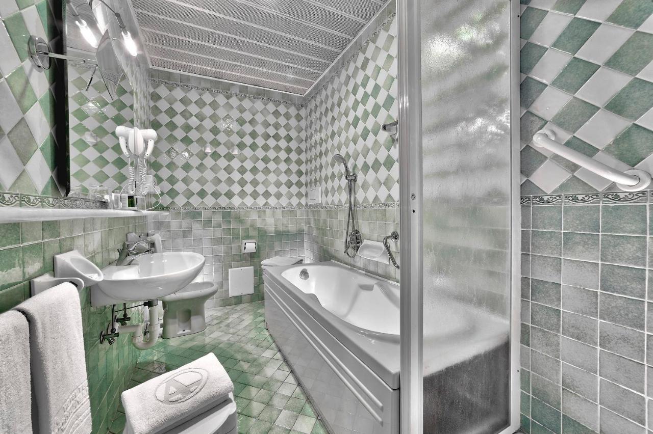 Hotel Terme Antoniano Montegrotto Terme Esterno foto