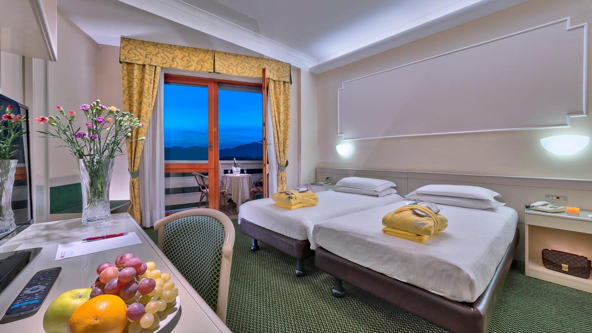 Hotel Terme Antoniano Montegrotto Terme Esterno foto