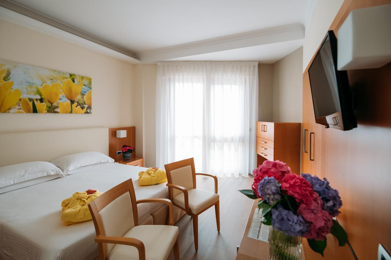 Hotel Terme Antoniano Montegrotto Terme Esterno foto